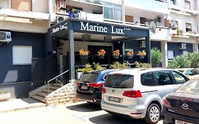 Marine Lux apartments